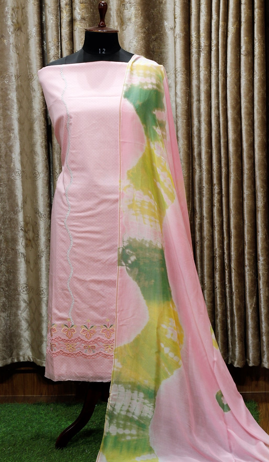 Light Pink Full Suit With Malmal Tie Dye Dupatta-1467