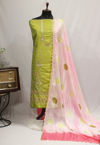 Mehndi Green Full Suit With Tabbi Silk Tie Dye Dupatta-1743